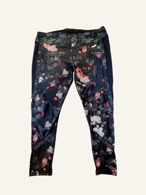 🌹Sporty Chic Avia Rose Print Workout Leggings | XXL